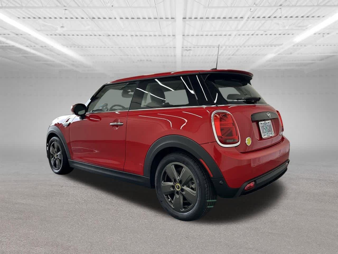 Thumbnail: 2024 MINI Cooper Hardtop - 3