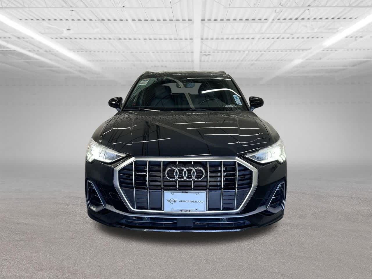 Thumbnail: 2024 Audi Q3 - 8