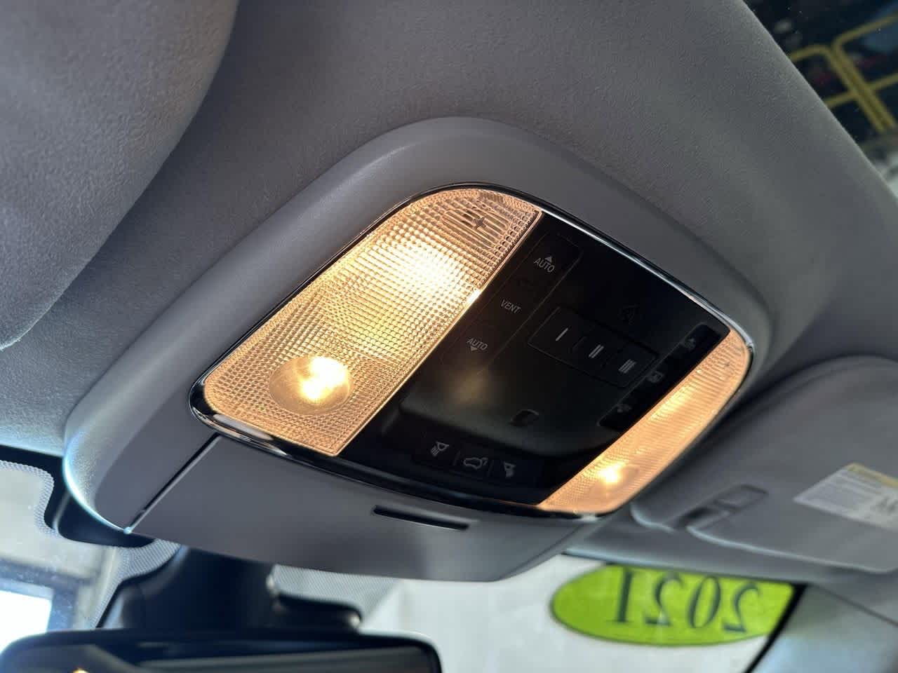 Thumbnail: 2021 Jeep Grand Cherokee - 20