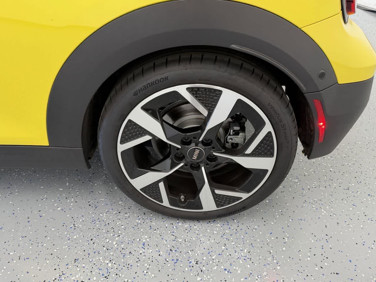 Thumbnail: 2026 MINI Cooper Convertible - 22