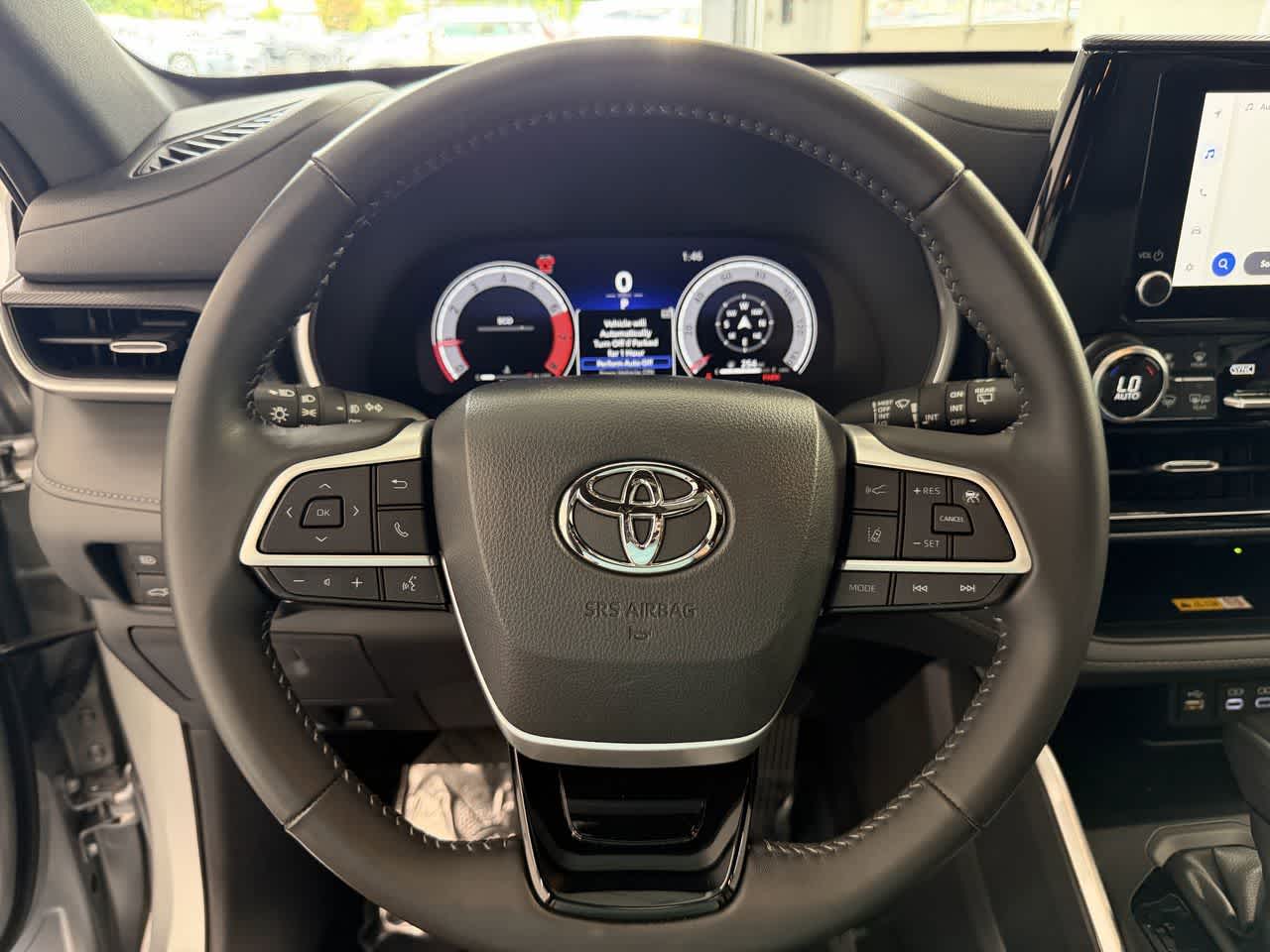 Thumbnail: 2025 Toyota Highlander - 17
