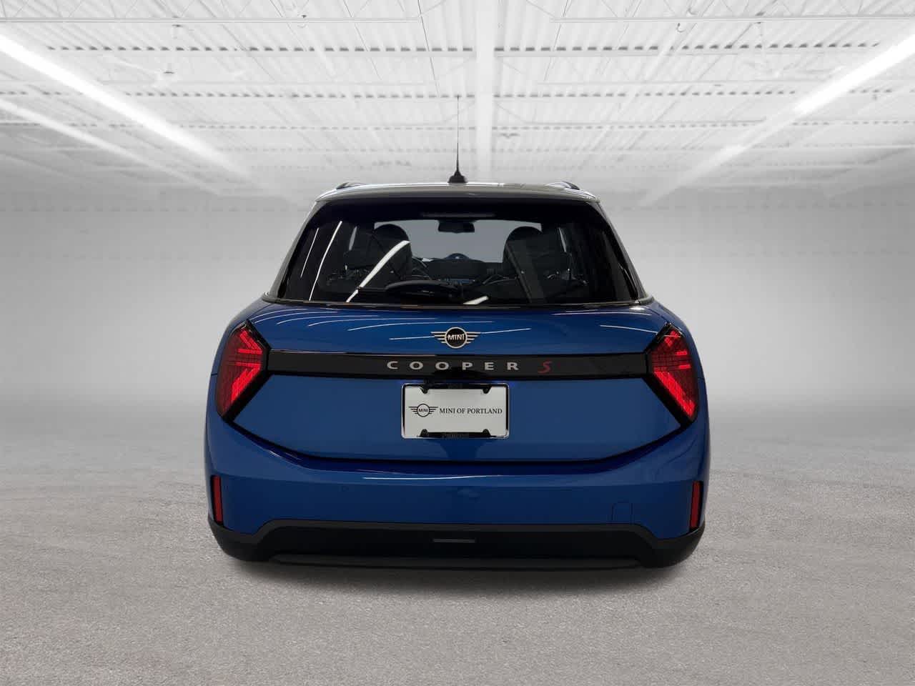 Thumbnail: 2026 MINI Cooper Hardtop - 4