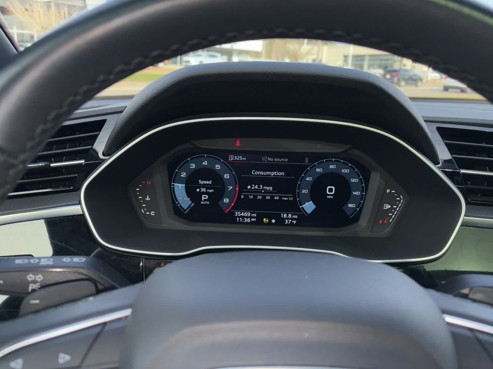 Thumbnail: 2024 Audi Q3 - 6