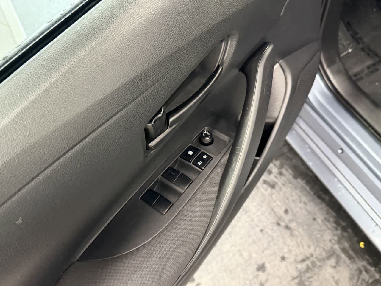 Thumbnail: 2023 Toyota Corolla - 13