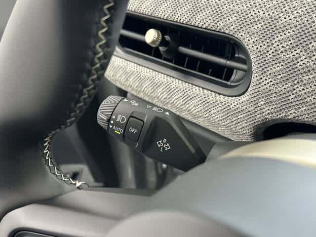 2025 MINI Cooper Hardtop 2 Door 17