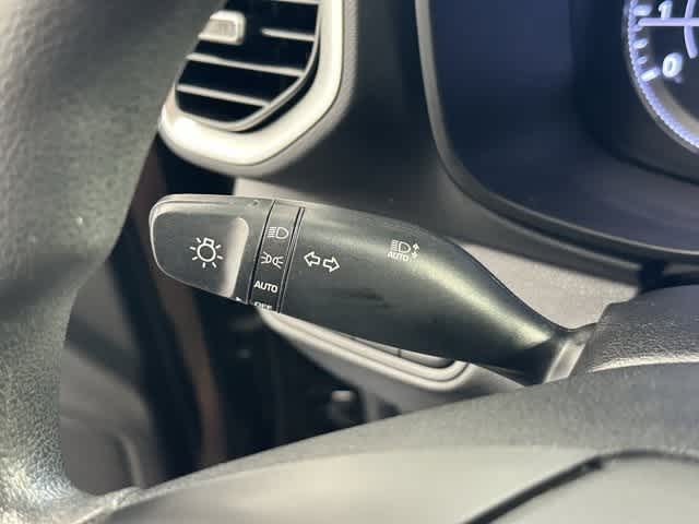 2020 Hyundai Venue SEL 17