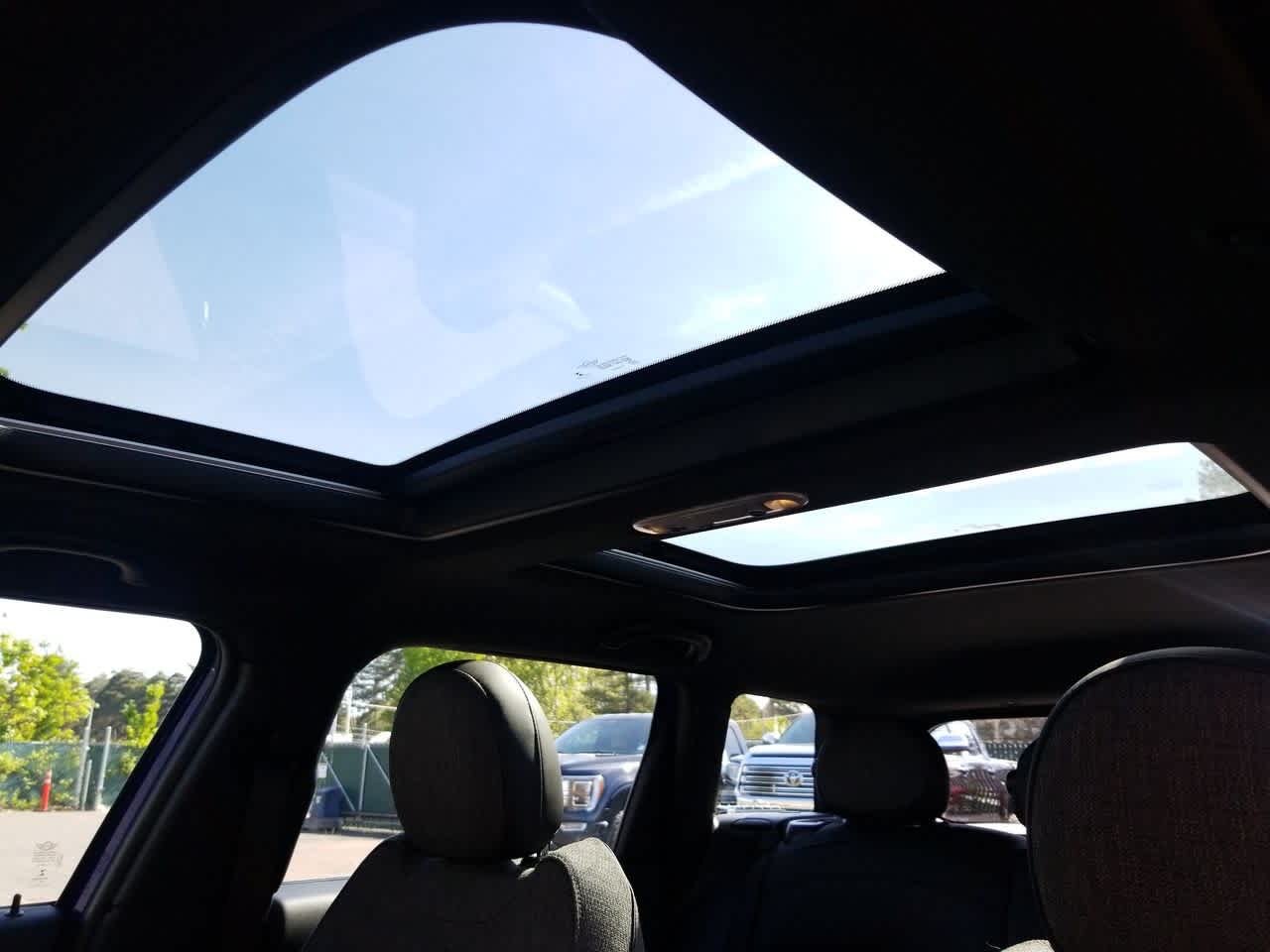 Thumbnail: 2021 MINI Cooper Clubman - 19