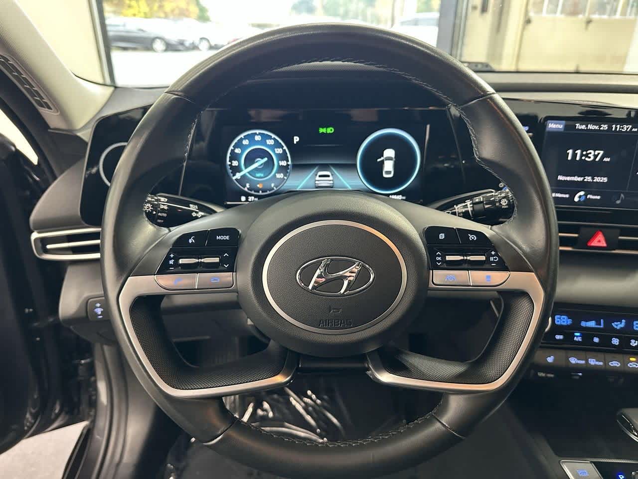 Thumbnail: 2022 Hyundai Elantra - 14