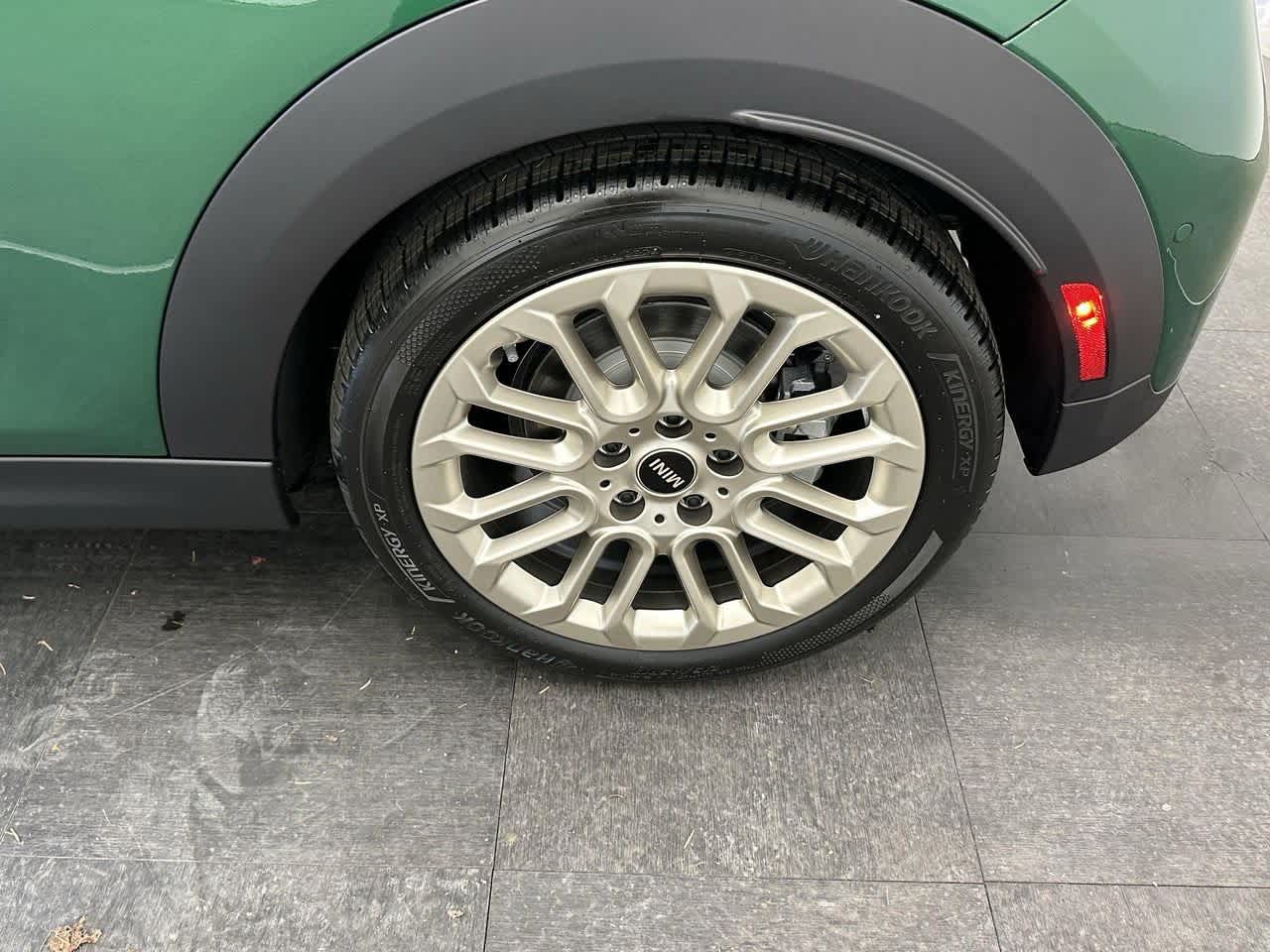 Thumbnail: 2026 MINI Cooper Hardtop - 23