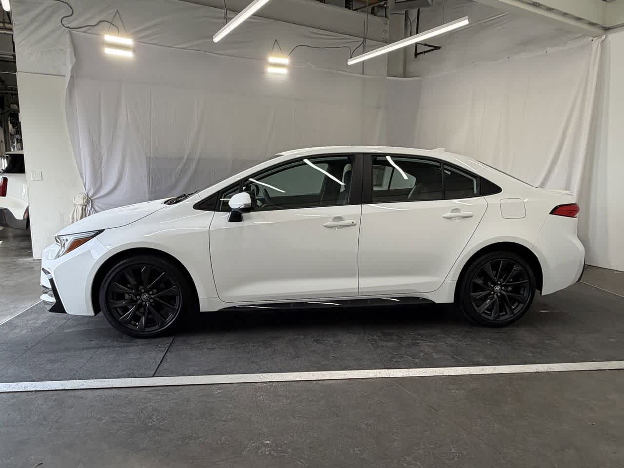 Thumbnail: 2024 Toyota Corolla - 2