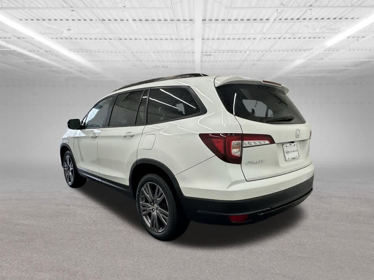 Thumbnail: 2022 Honda Pilot - 3