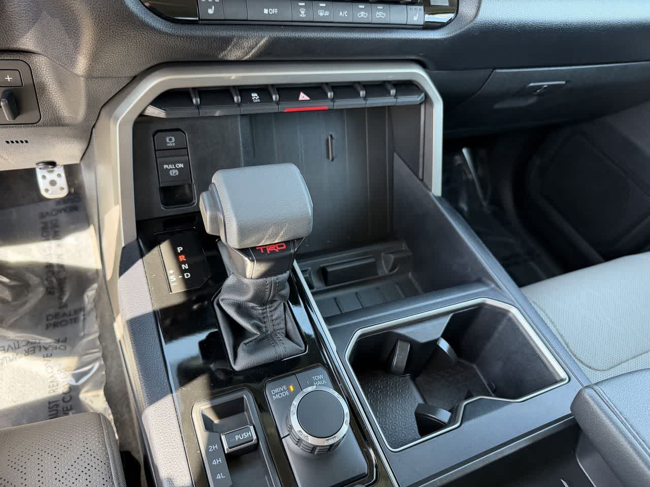 Thumbnail: 2022 Toyota Tundra - 22