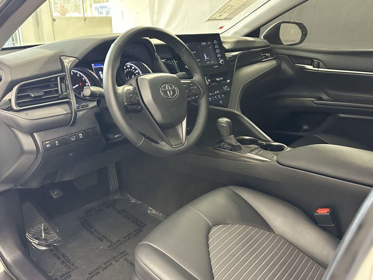 Thumbnail: 2023 Toyota Camry - 8