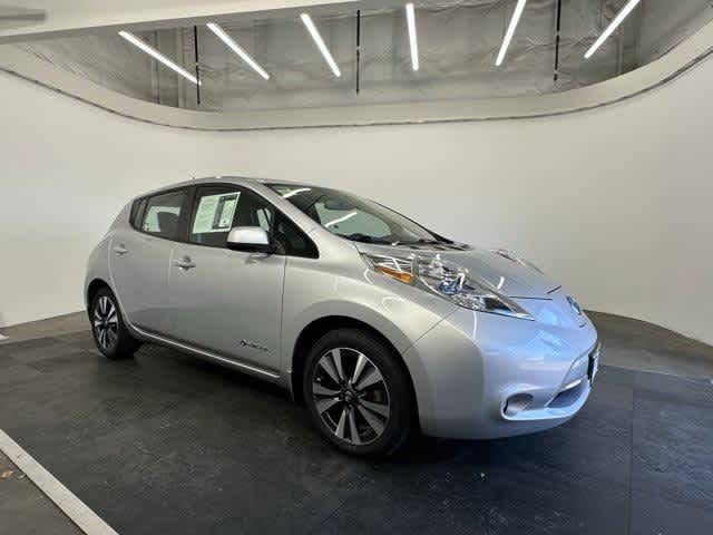 Thumbnail: 2017 Nissan Leaf - 7