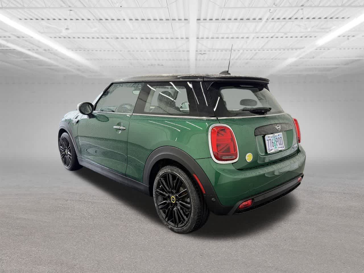 Thumbnail: 2024 MINI Cooper Hardtop - 3