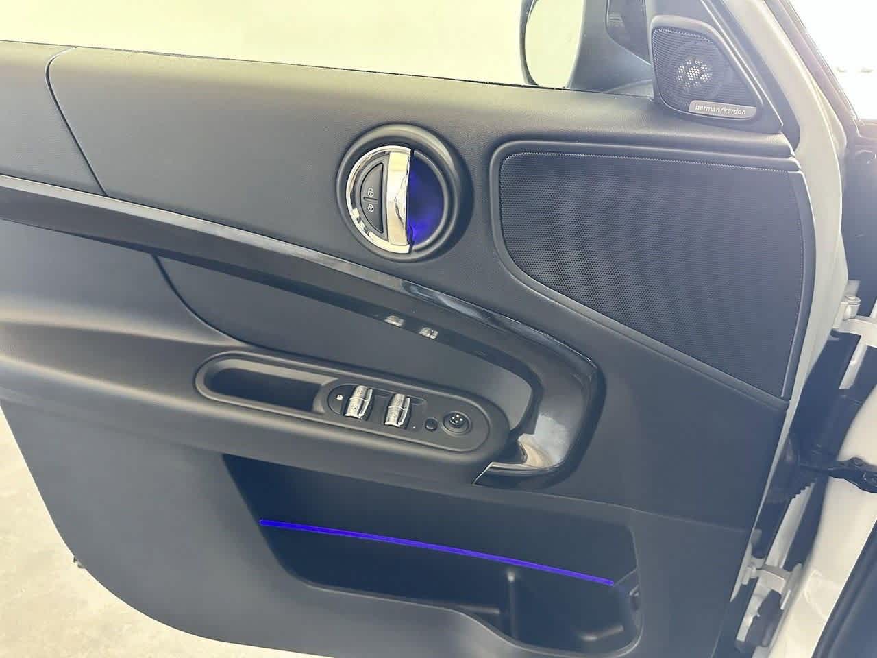 Thumbnail: 2021 MINI Cooper Countryman - 16