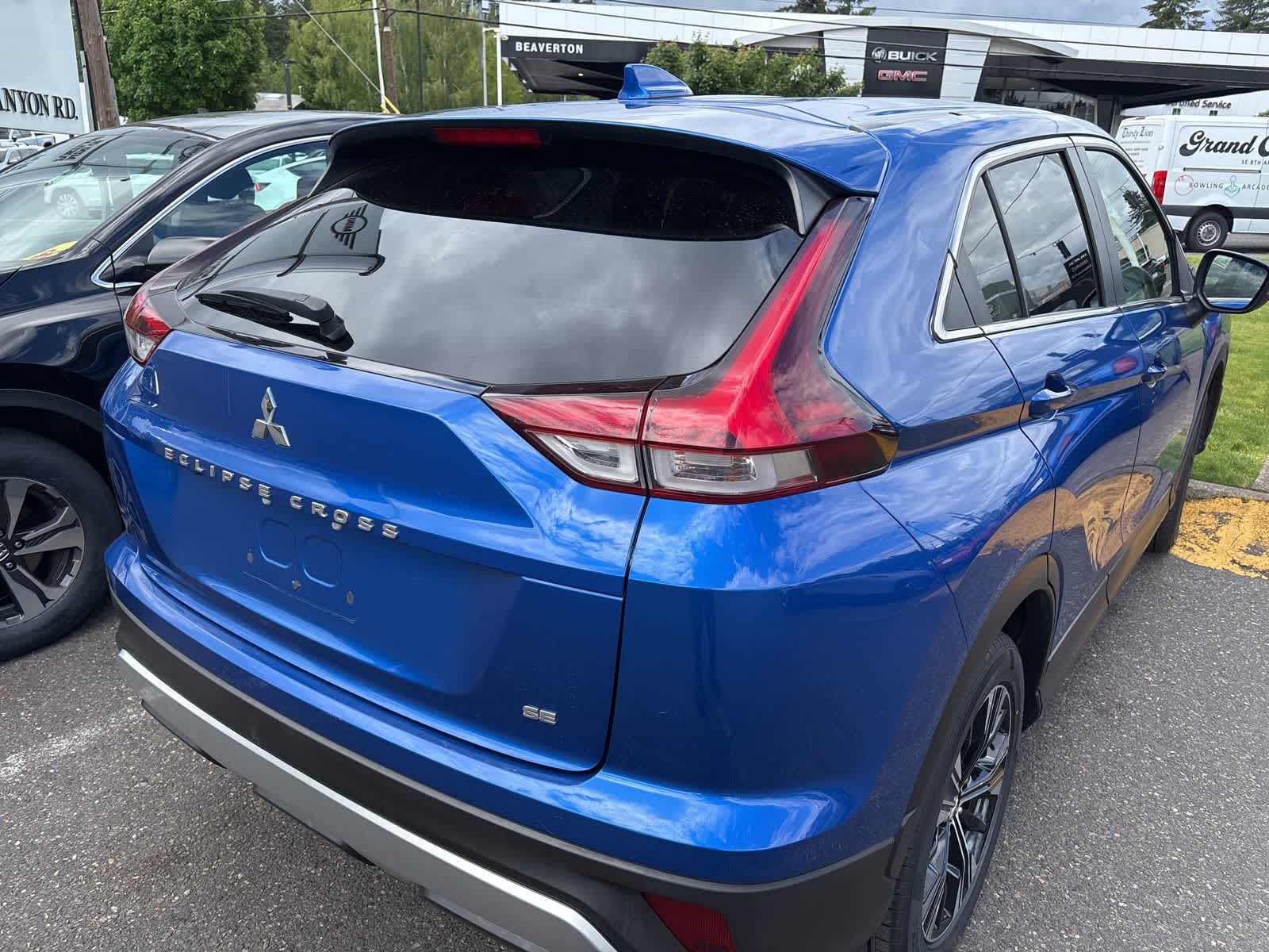 Thumbnail: 2022 Mitsubishi Eclipse Cross - 4
