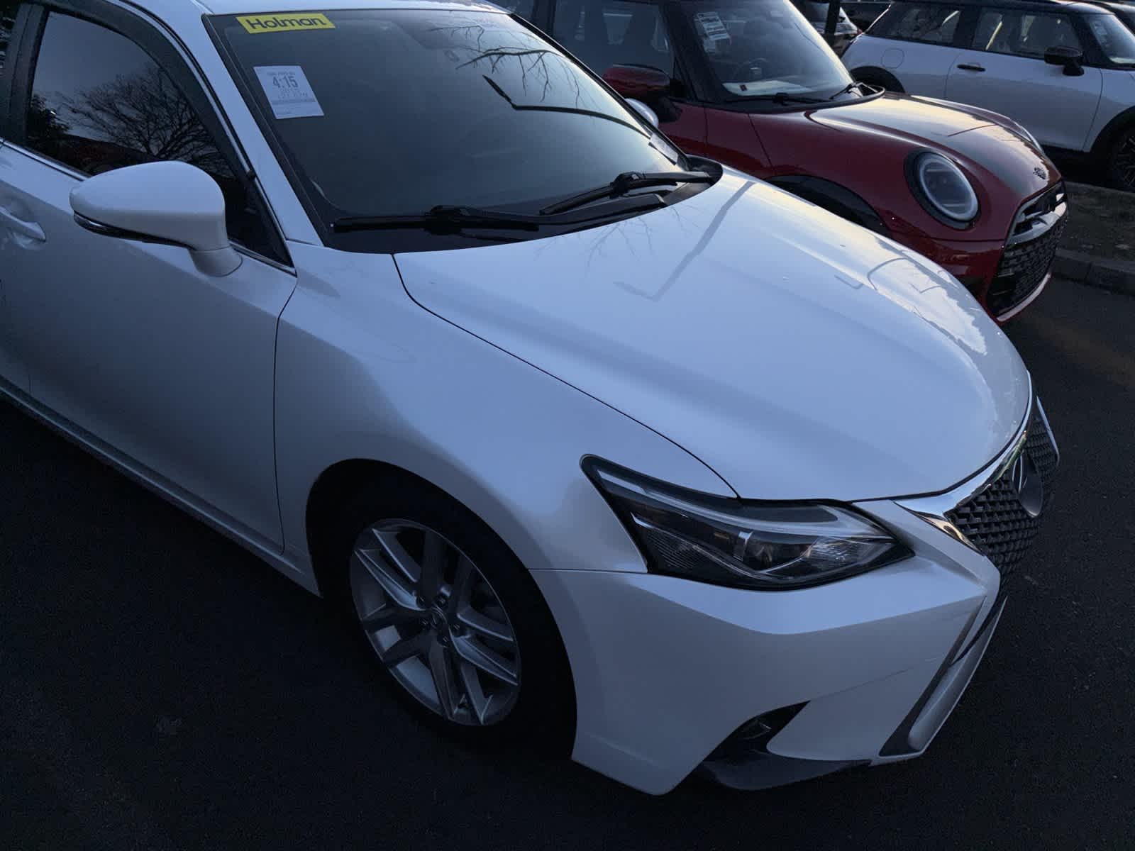 Thumbnail: 2015 Lexus CT - 2