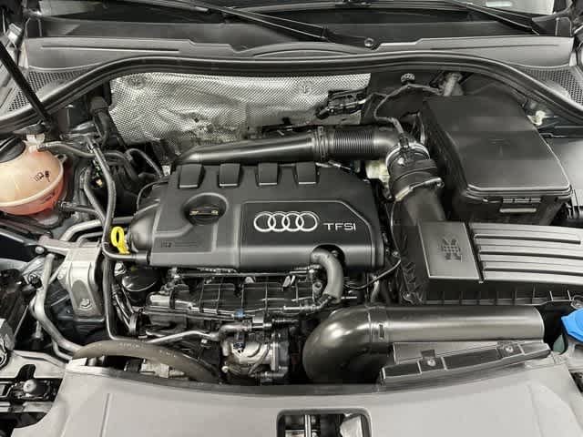 Thumbnail: 2016 Audi Q3 - 9