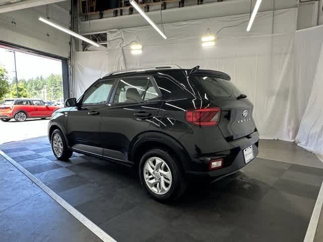 2020 Hyundai Venue SEL 3
