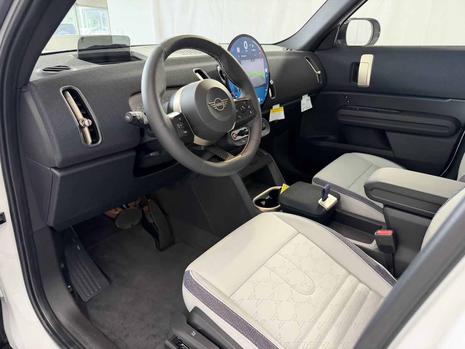 Thumbnail: 2026 MINI Cooper Countryman - 8