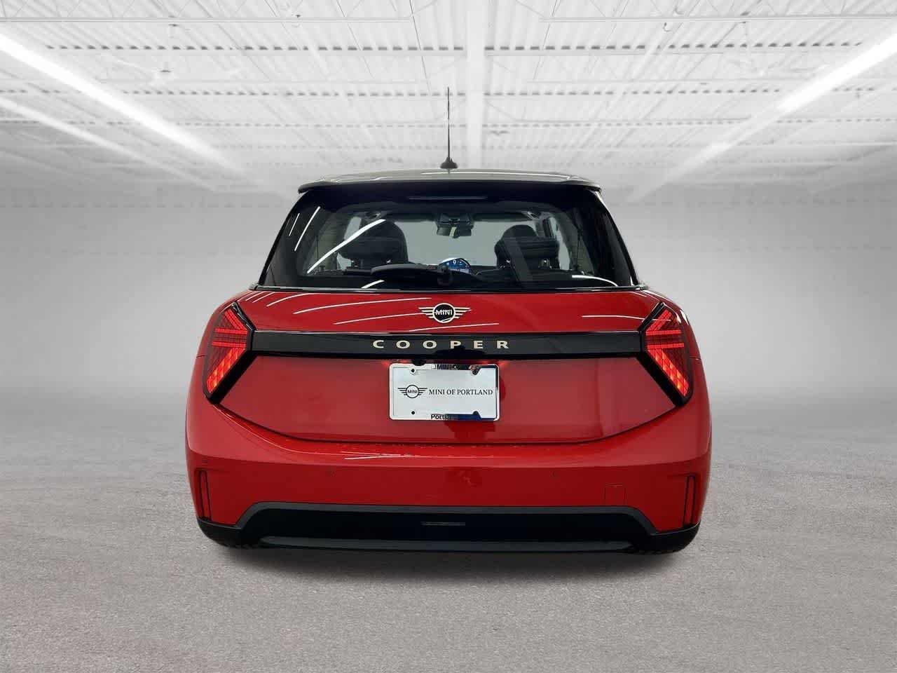 Thumbnail: 2025 MINI Cooper Hardtop - 4