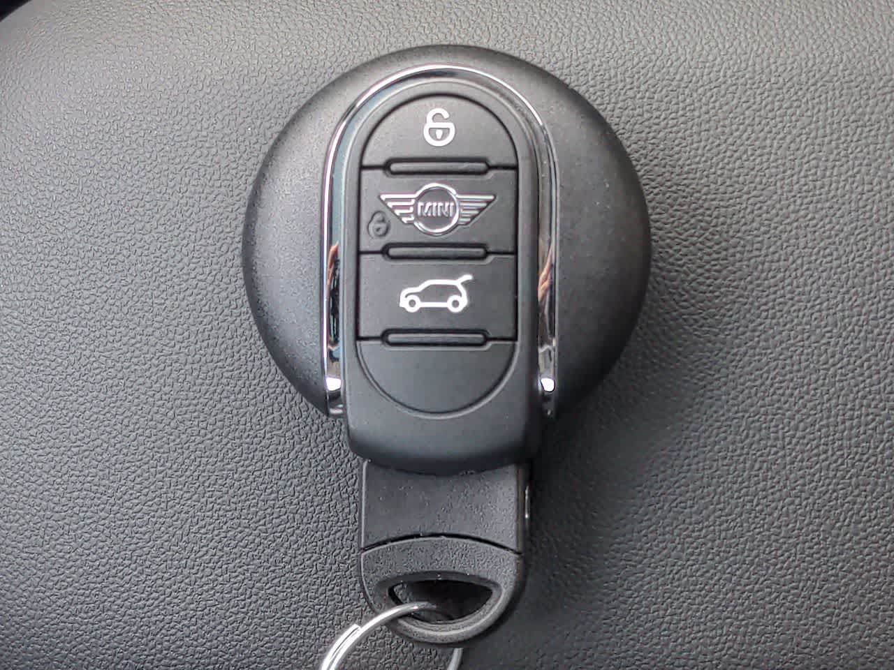 Thumbnail: 2023 MINI Cooper Hardtop - 33