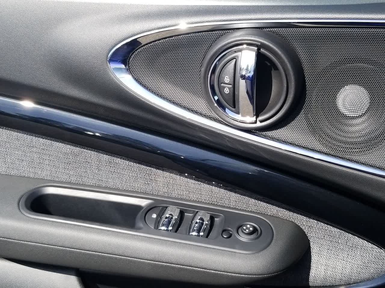 Thumbnail: 2021 MINI Cooper Clubman - 17