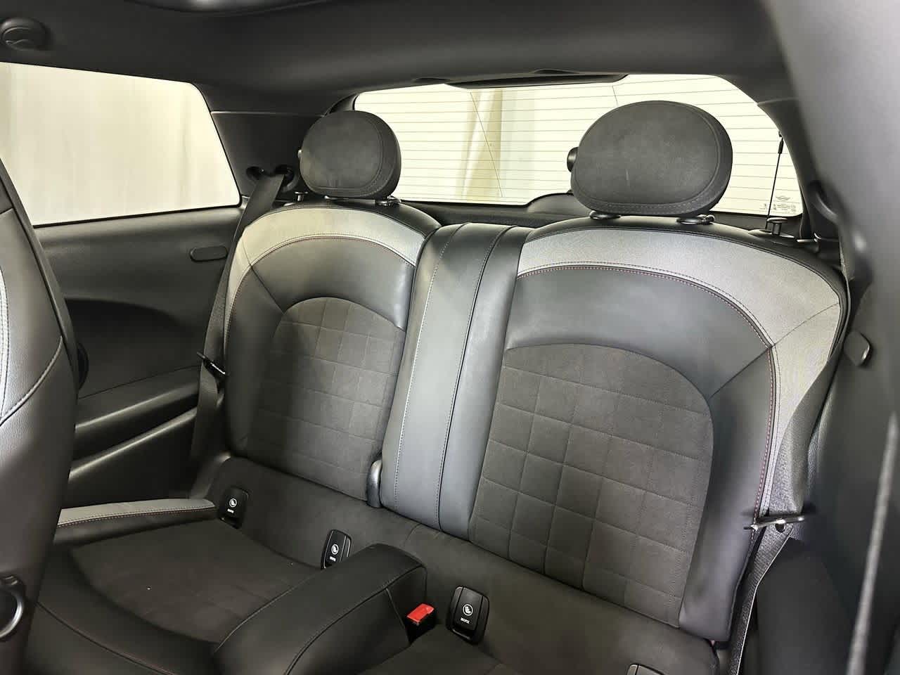 Thumbnail: 2024 MINI Cooper Hardtop - 13