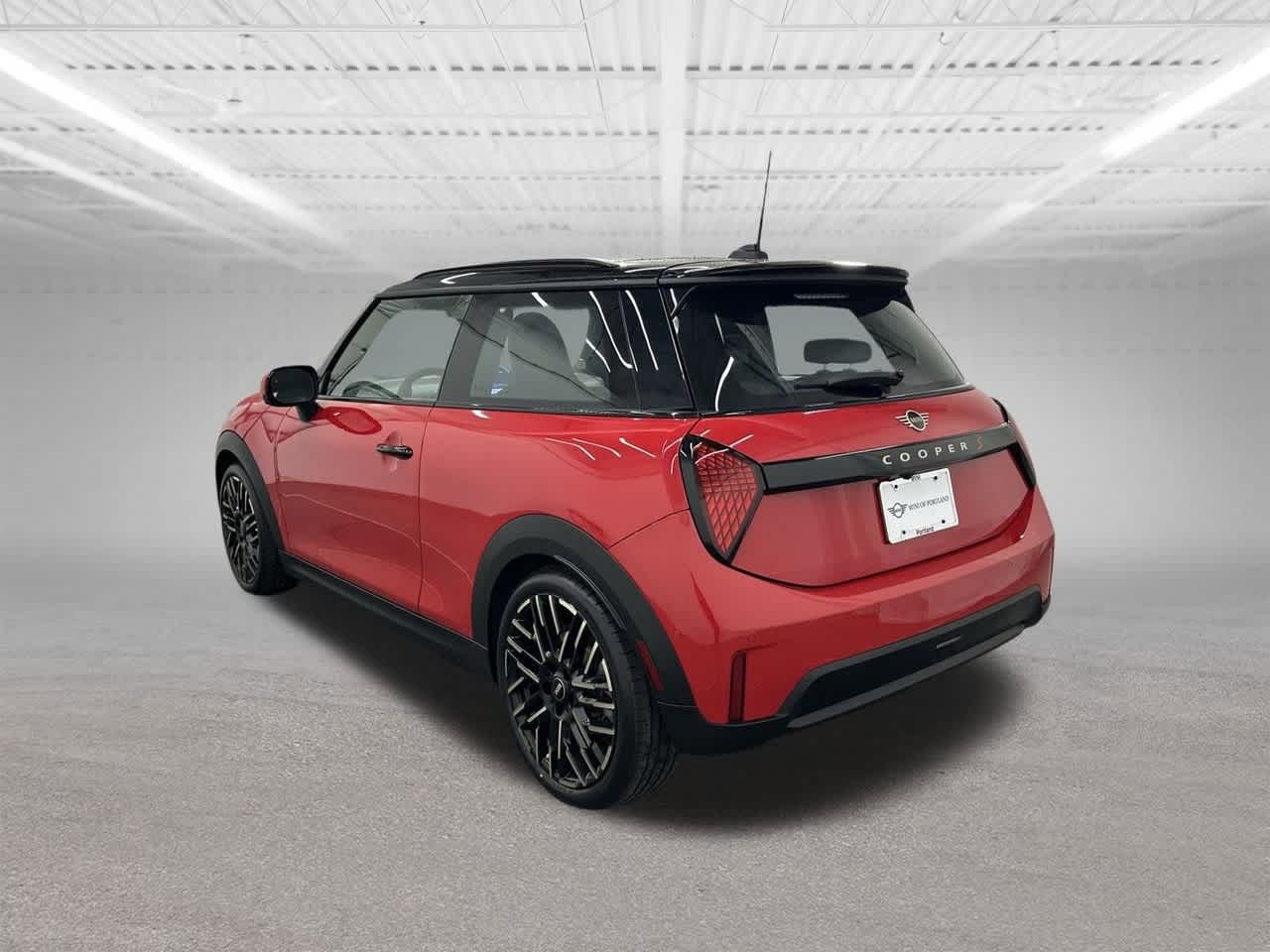 Thumbnail: 2025 MINI Cooper Hardtop - 3