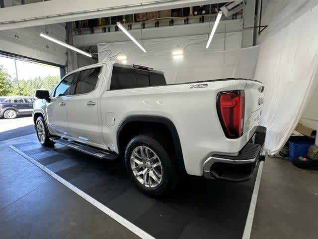 2019 Gmc Sierra 1500 SLT photo 2