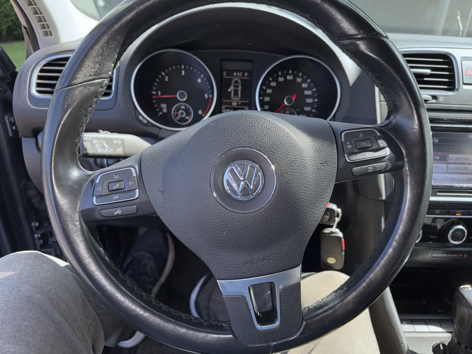 2013 Volkswagen Jetta Sportwagen TDI S 5