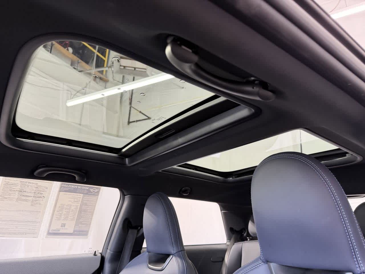 Thumbnail: 2025 MINI Cooper Hardtop - 13