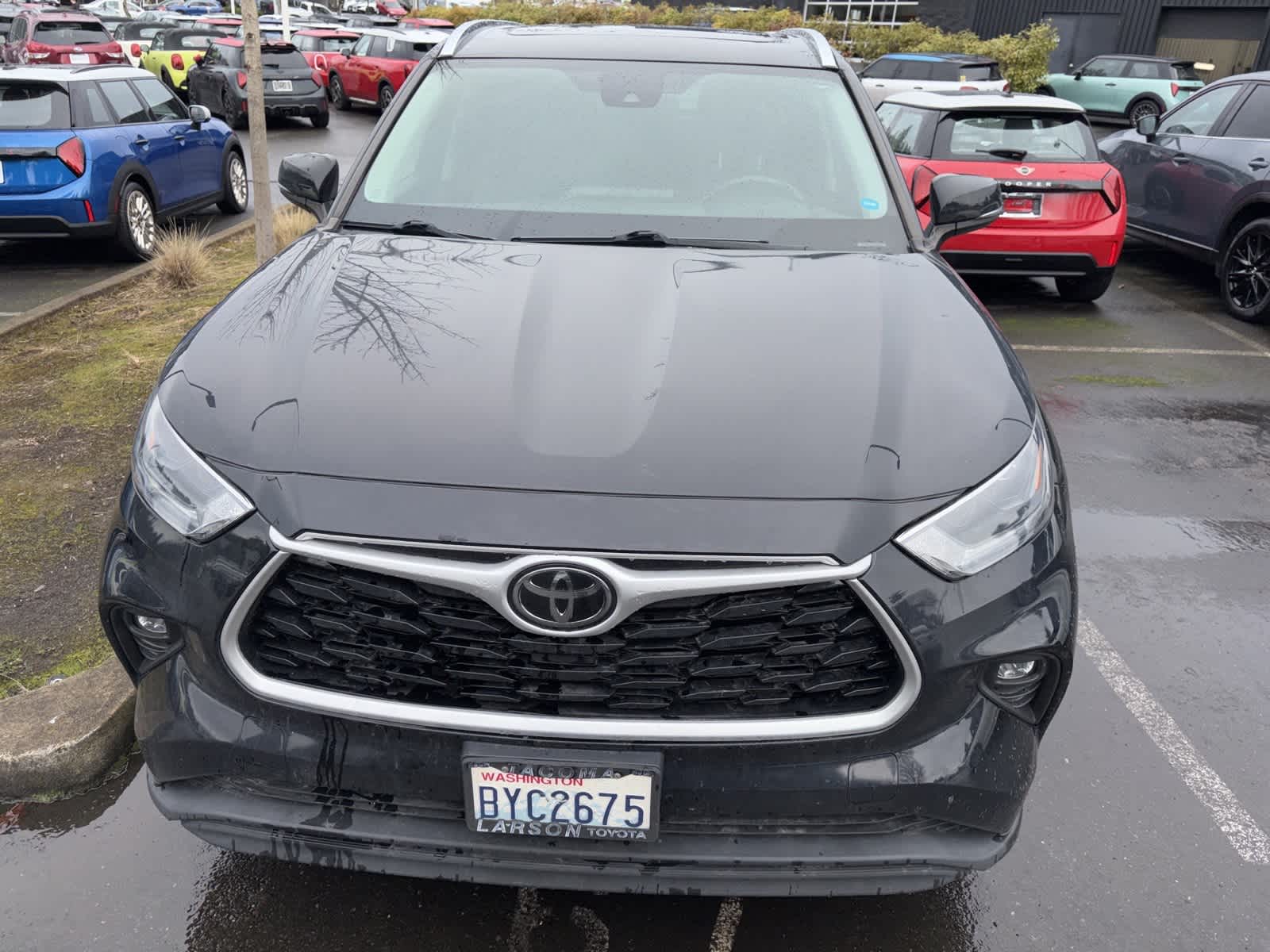 Thumbnail: 2021 Toyota Highlander - 10