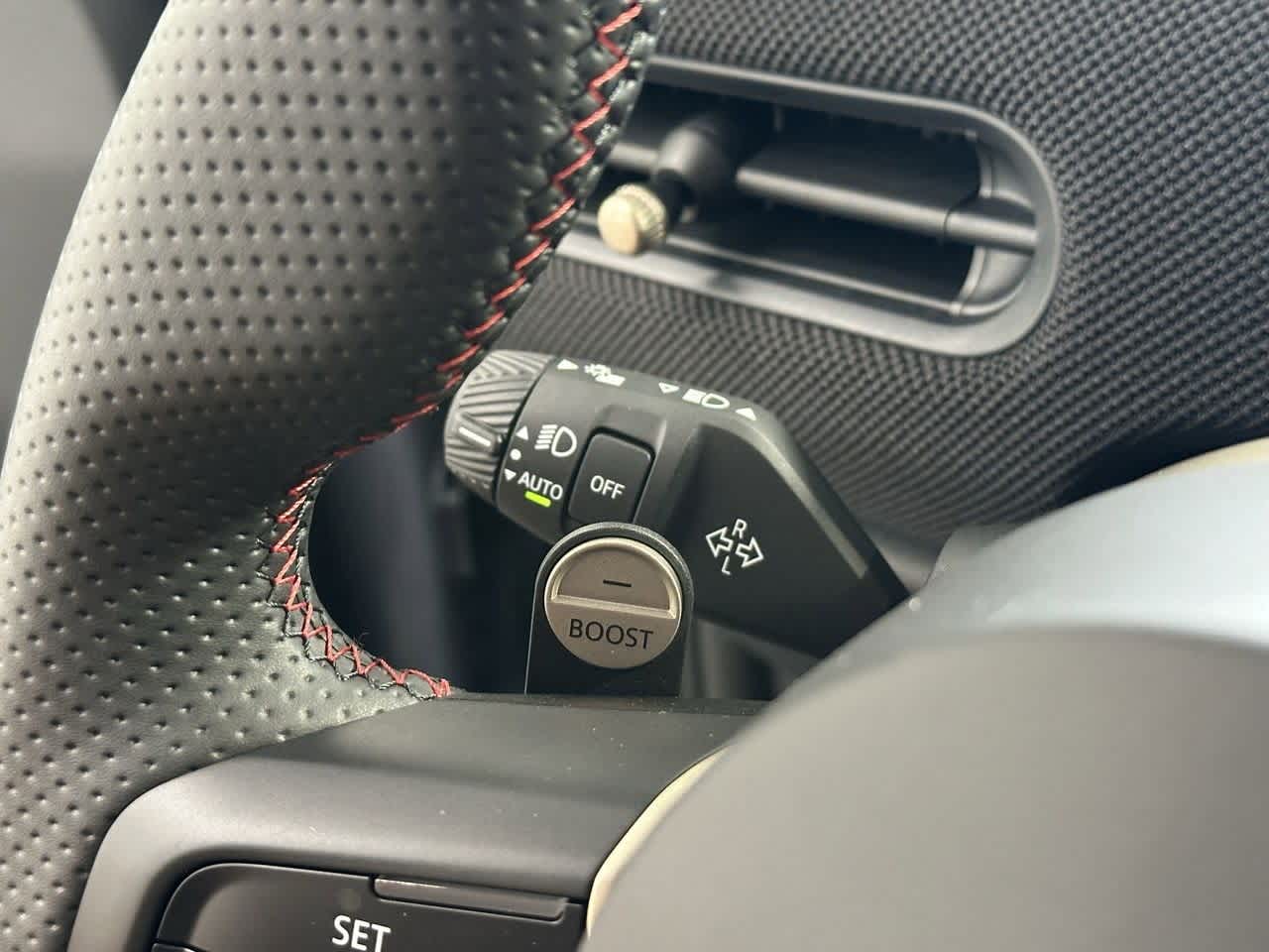 Thumbnail: 2025 MINI Cooper Convertible - 15