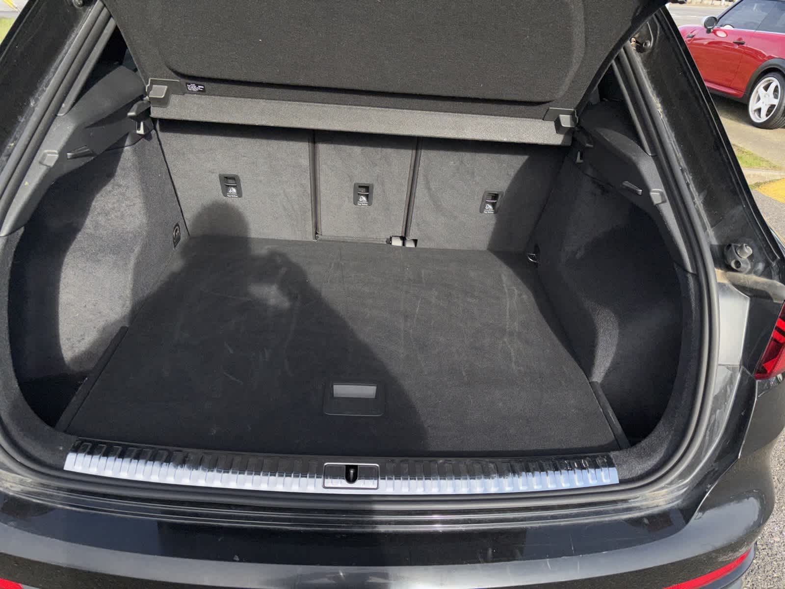 Thumbnail: 2024 Audi Q3 - 9