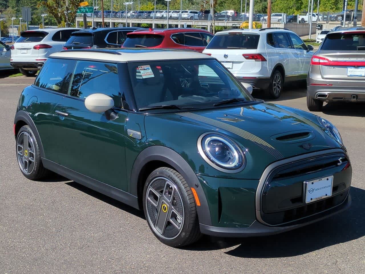 Thumbnail: 2024 MINI Cooper Hardtop - 8