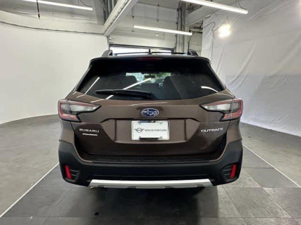 Used 2021 Subaru Outback Limited SUV