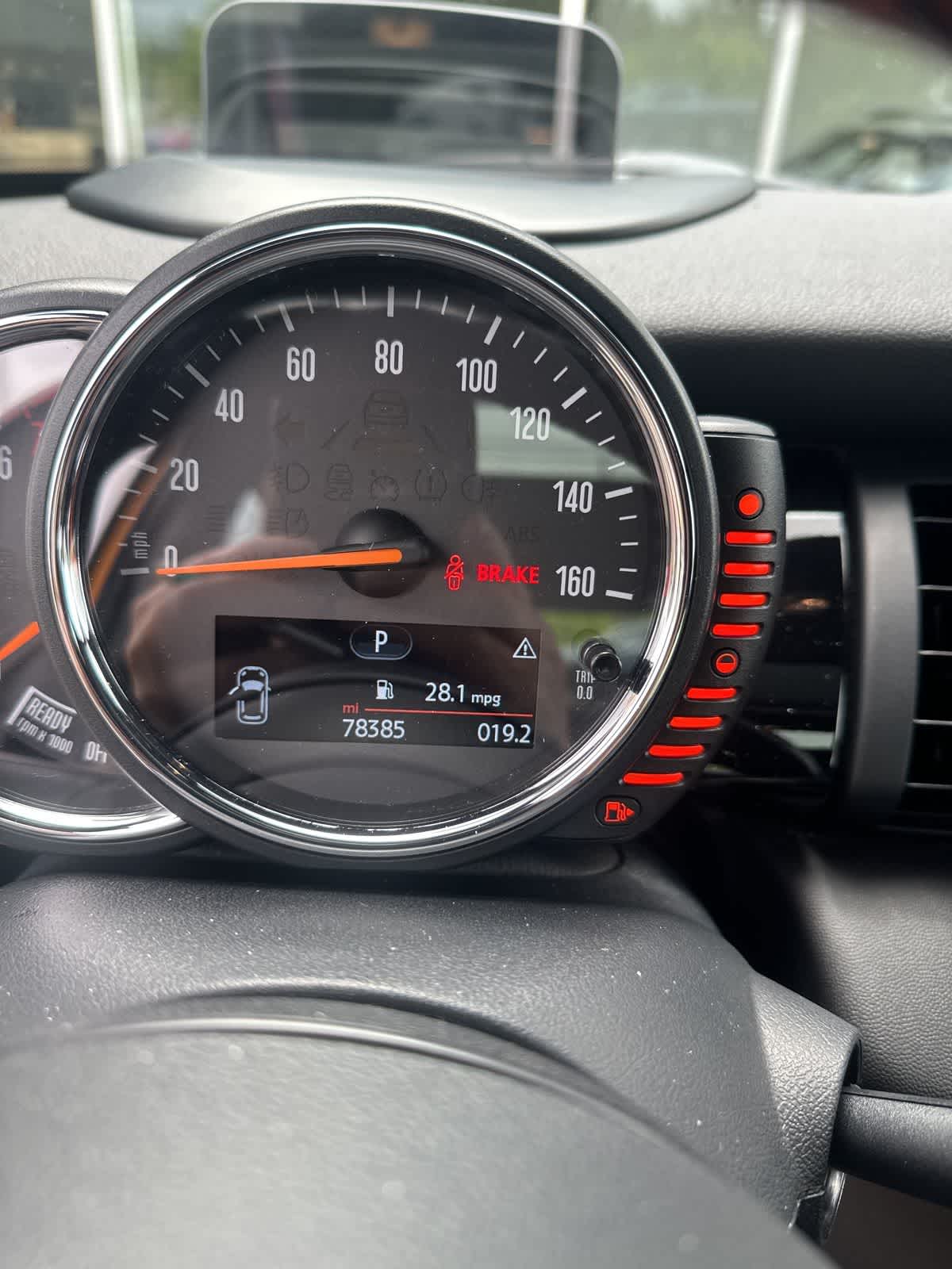 Thumbnail: 2016 MINI Cooper Hardtop - 2