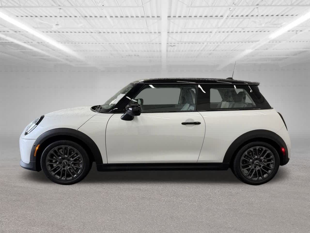 Thumbnail: 2025 MINI Cooper Hardtop - 2