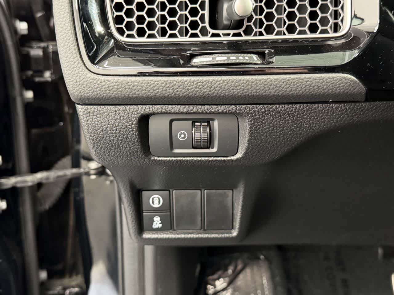 Thumbnail: 2024 Honda Civic - 13