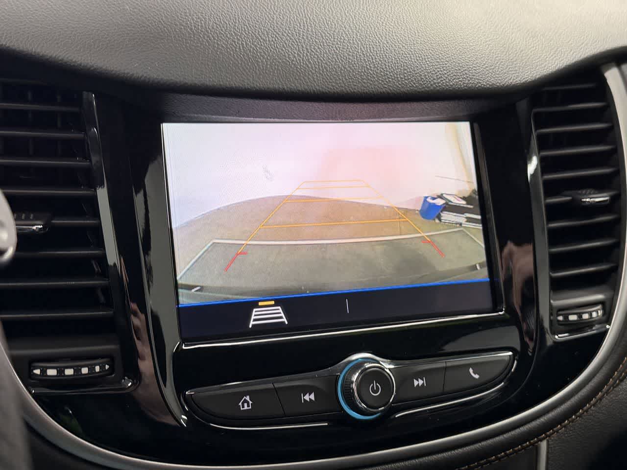 Thumbnail: 2020 Chevrolet Trax - 20