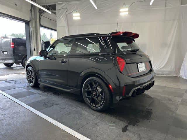 2026 Mini Cooper 2 Door Hardtop Iconic photo 3