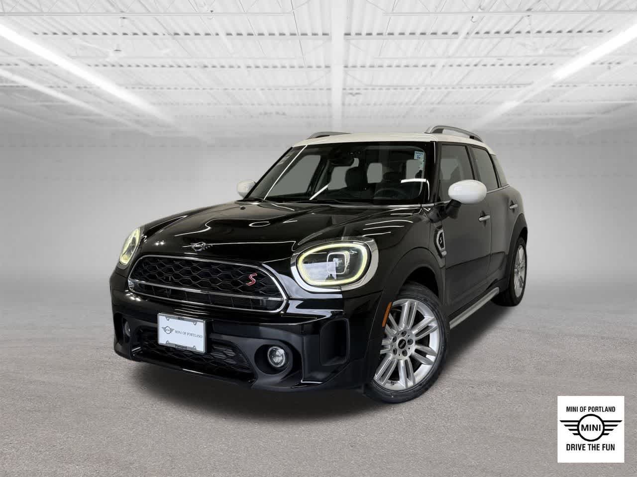 Thumbnail: 2023 MINI Cooper Countryman - 1