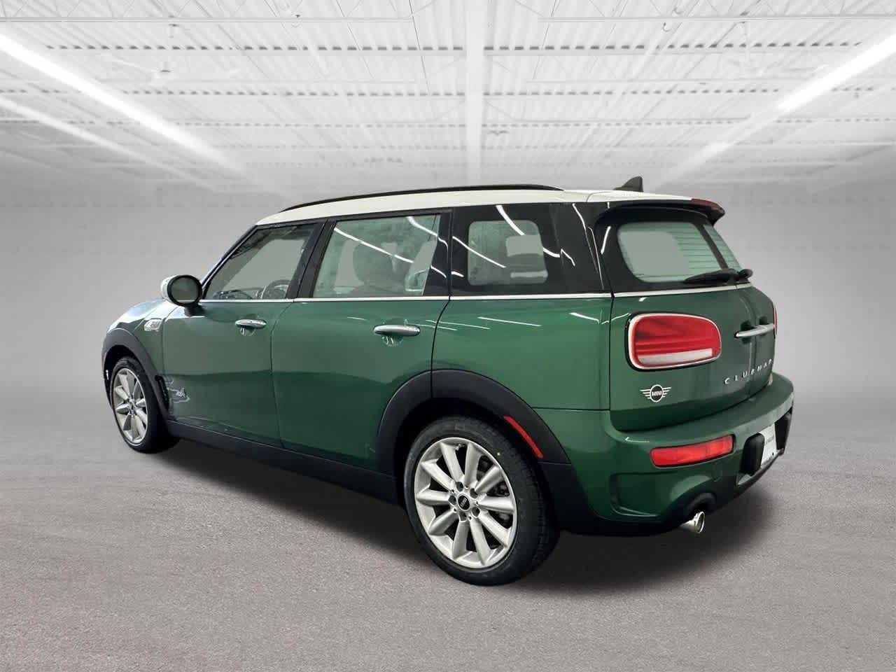 Thumbnail: 2023 MINI Cooper Clubman - 3