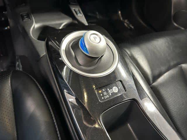 Thumbnail: 2017 Nissan Leaf - 23