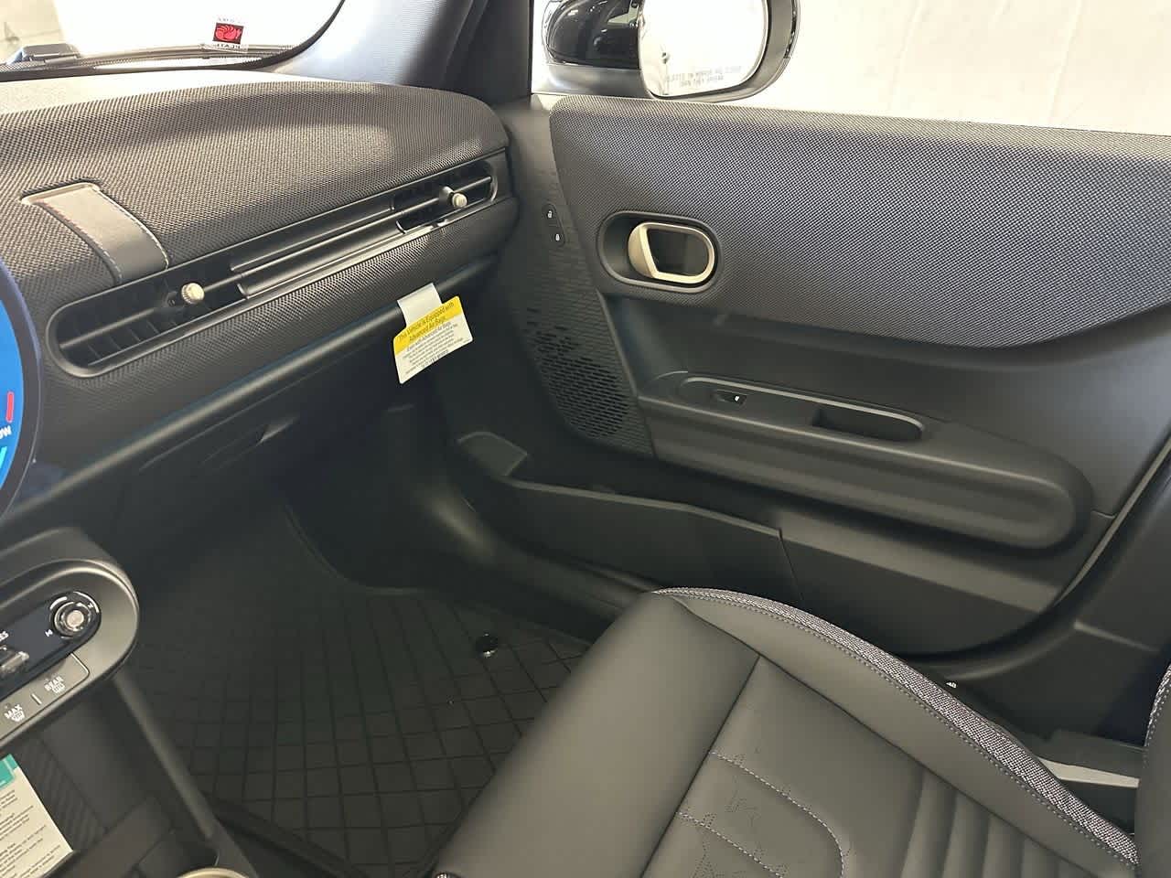 Thumbnail: 2026 MINI Cooper Hardtop - 24