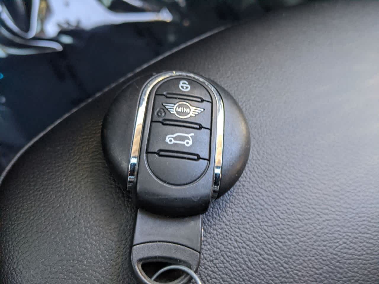 Thumbnail: 2019 MINI Cooper Hardtop - 33