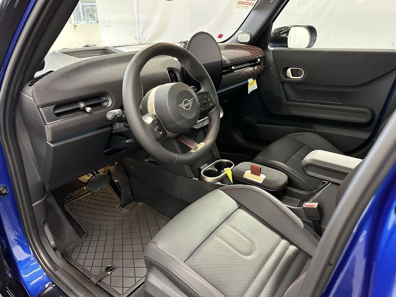 Thumbnail: 2026 MINI Cooper Hardtop - 8