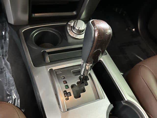 Thumbnail: 2020 Toyota 4Runner - 24